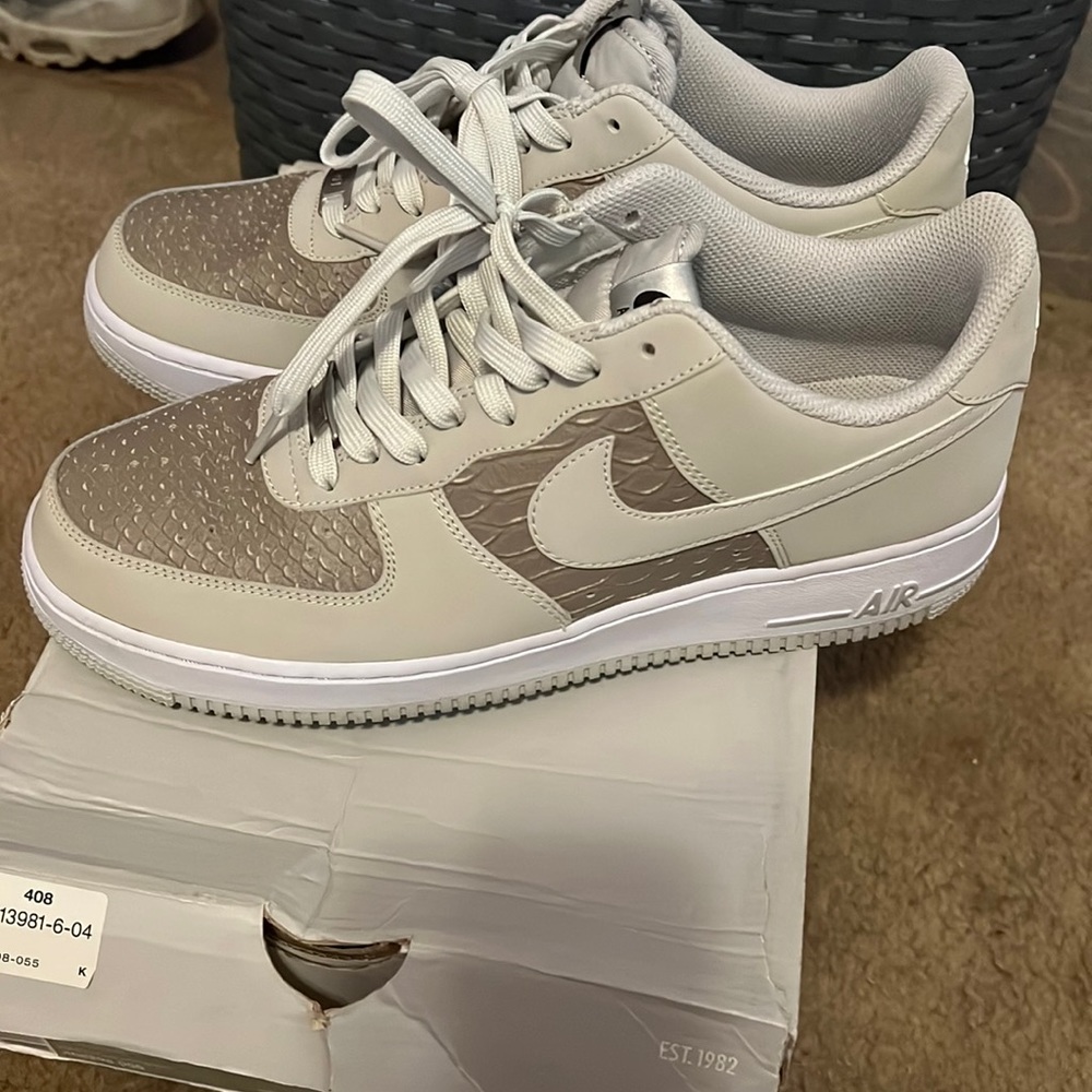 nike air limited edition